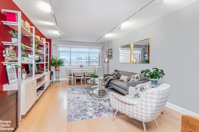 $375,000 | 2621 Palisade Avenue, Unit 11G | Spuyten Duyvil