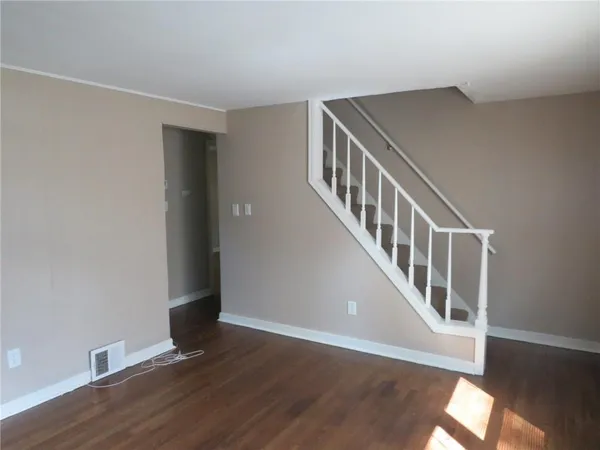 $159,900 | 6222 Pleasant Street, South Park, PA 15129