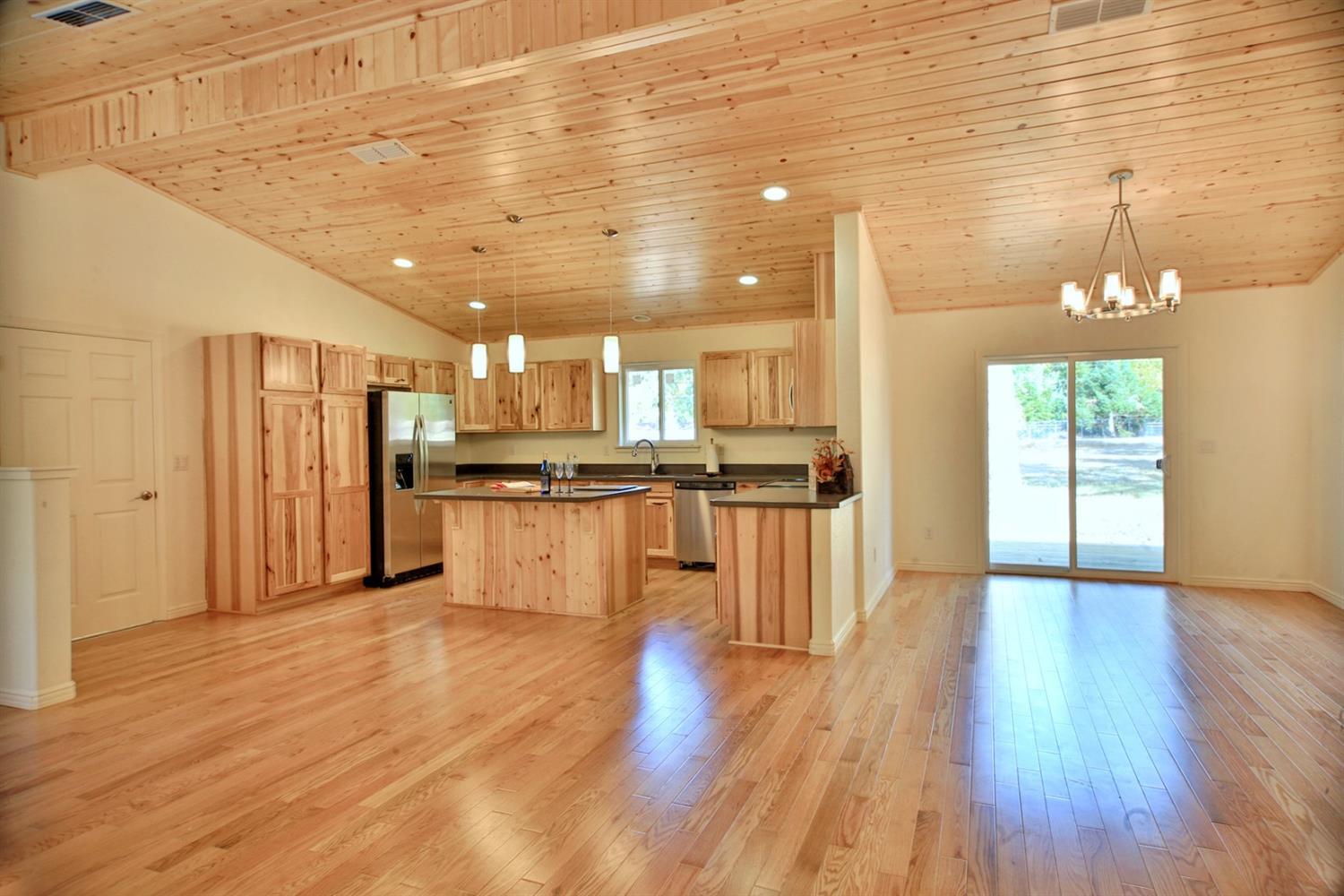 717 Hummingbird Road Cave Junction, OR 97523 - Photo 26 of 26 This open floor plan makes great use of