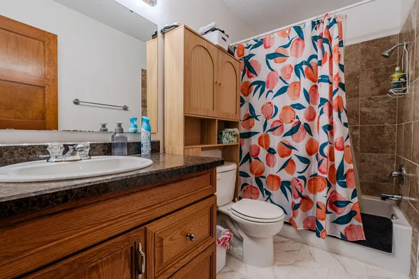 $345,000 | 1607 American Way South, Fargo, ND 58103