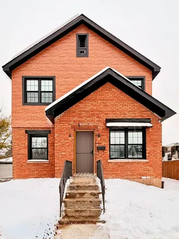 $595,000 | 1509 Center Street, Des Plaines, IL 60018