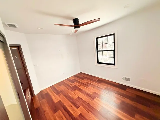 $595,000 | 1509 Center Street, Des Plaines, IL 60018