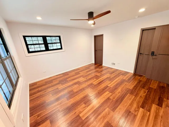 $595,000 | 1509 Center Street, Des Plaines, IL 60018