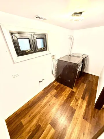 $595,000 | 1509 Center Street, Des Plaines, IL 60018