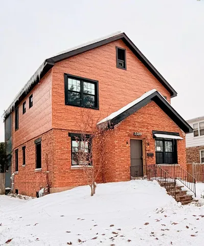 $595,000 | 1509 Center Street, Des Plaines, IL 60018