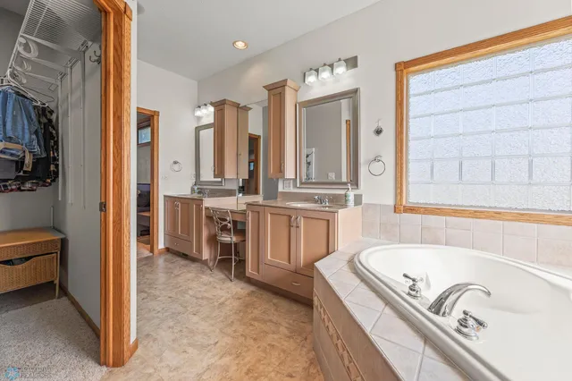 $874,900 | 4814 37th Avenue North, Reile's Acres, ND 58102