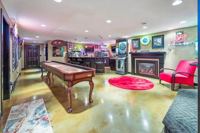 $874,900 | 4814 37th Avenue North, Reile's Acres, ND 58102