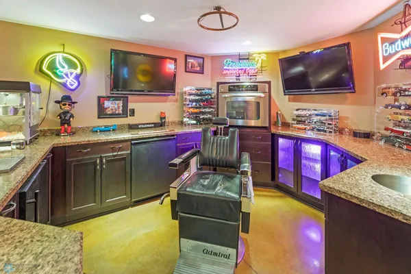 $874,900 | 4814 37th Avenue North, Fargo, ND 58102