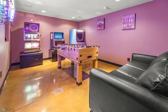 $874,900 | 4814 37th Avenue North, Reile's Acres, ND 58102