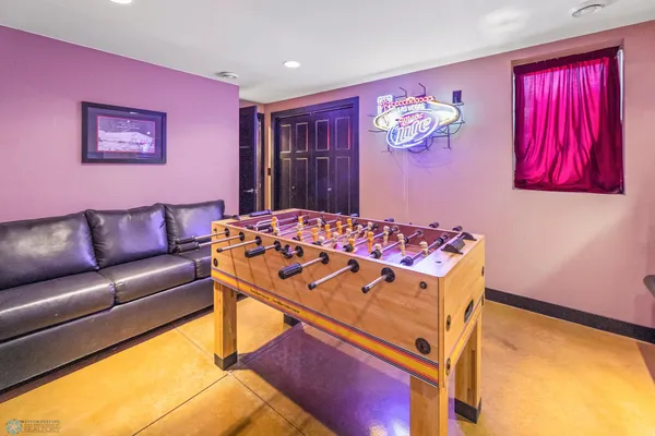 $874,900 | 4814 37th Avenue North, Fargo, ND 58102