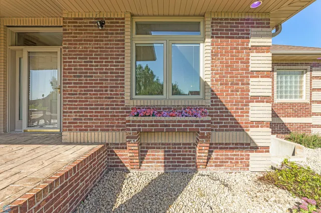 $874,900 | 4814 37th Avenue North, Reile's Acres, ND 58102