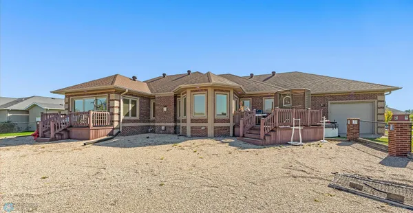 $874,900 | 4814 37th Avenue North, Fargo, ND 58102