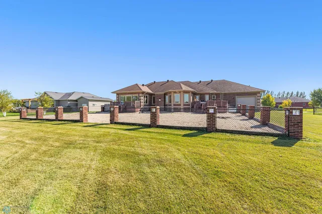 $874,900 | 4814 37th Avenue North, Reile's Acres, ND 58102