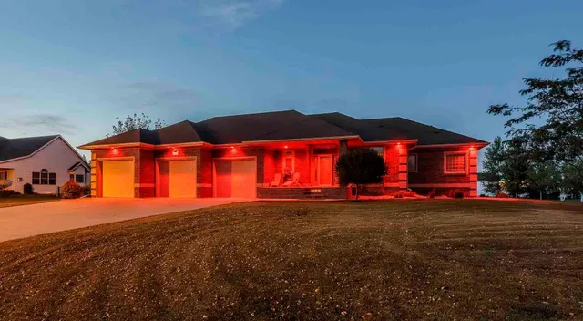 $874,900 | 4814 37th Avenue North, Reile's Acres, ND 58102