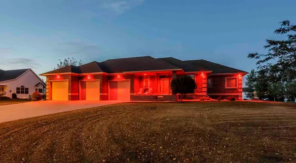 $874,900 | 4814 37th Avenue North, Fargo, ND 58102