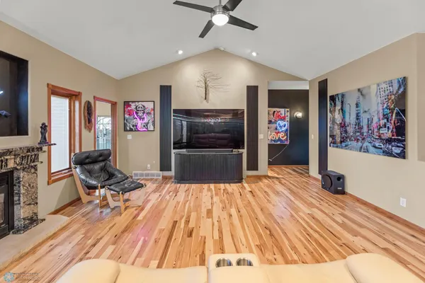 $874,900 | 4814 37th Avenue North, Fargo, ND 58102