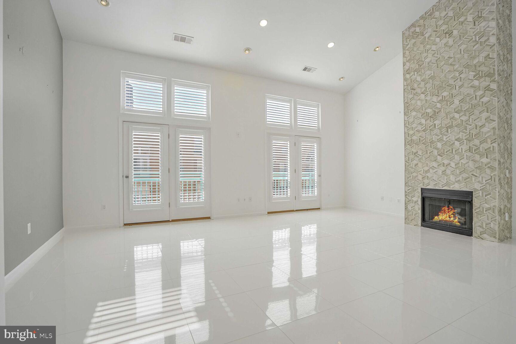 12000 Market Street, Unit 421 Reston, VA 20190 - Photo 13 of 64 High Ceilings