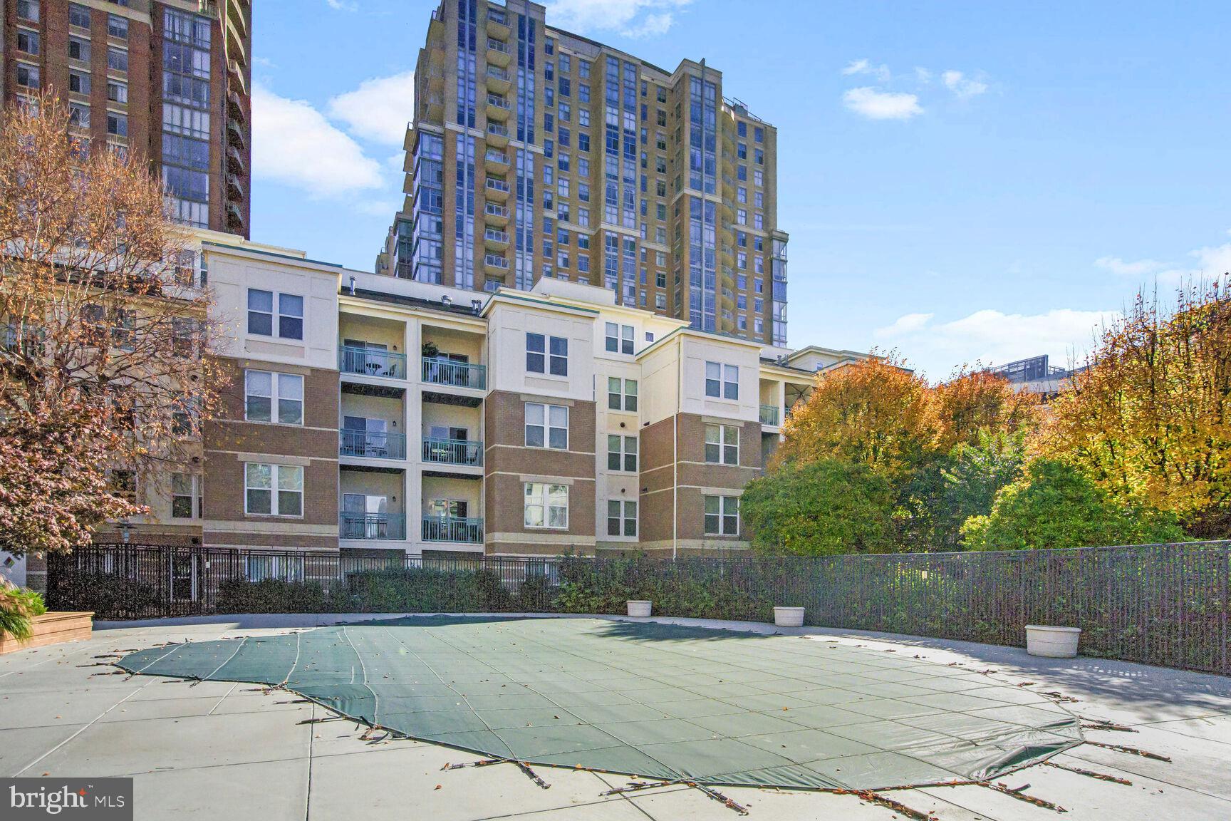 12000 Market Street, Unit 421 Reston, VA 20190 - Photo 48 of 64 Pool