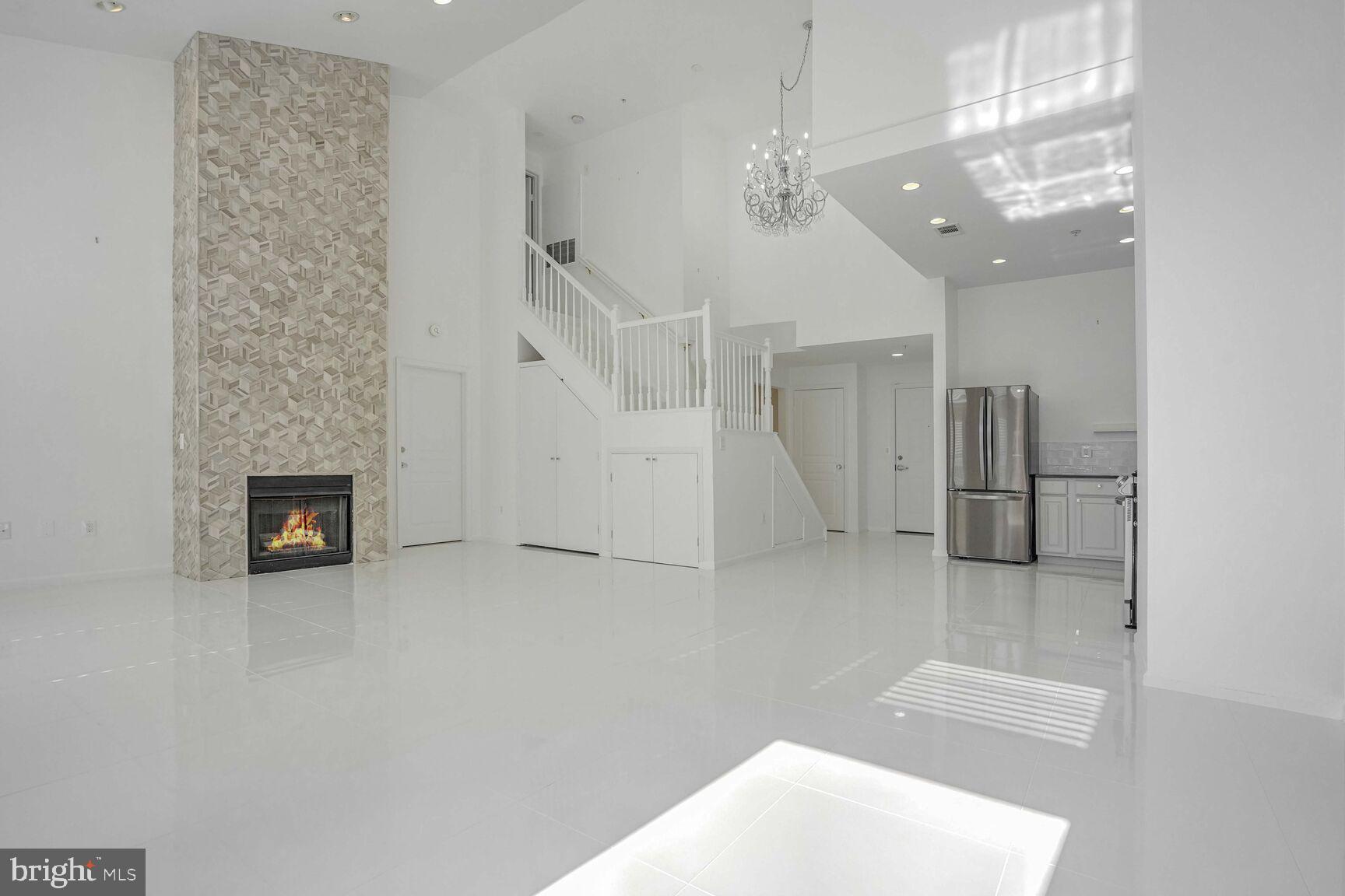 12000 Market Street, Unit 421 Reston, VA 20190 - Photo 5 of 64 Wider with natural sun light