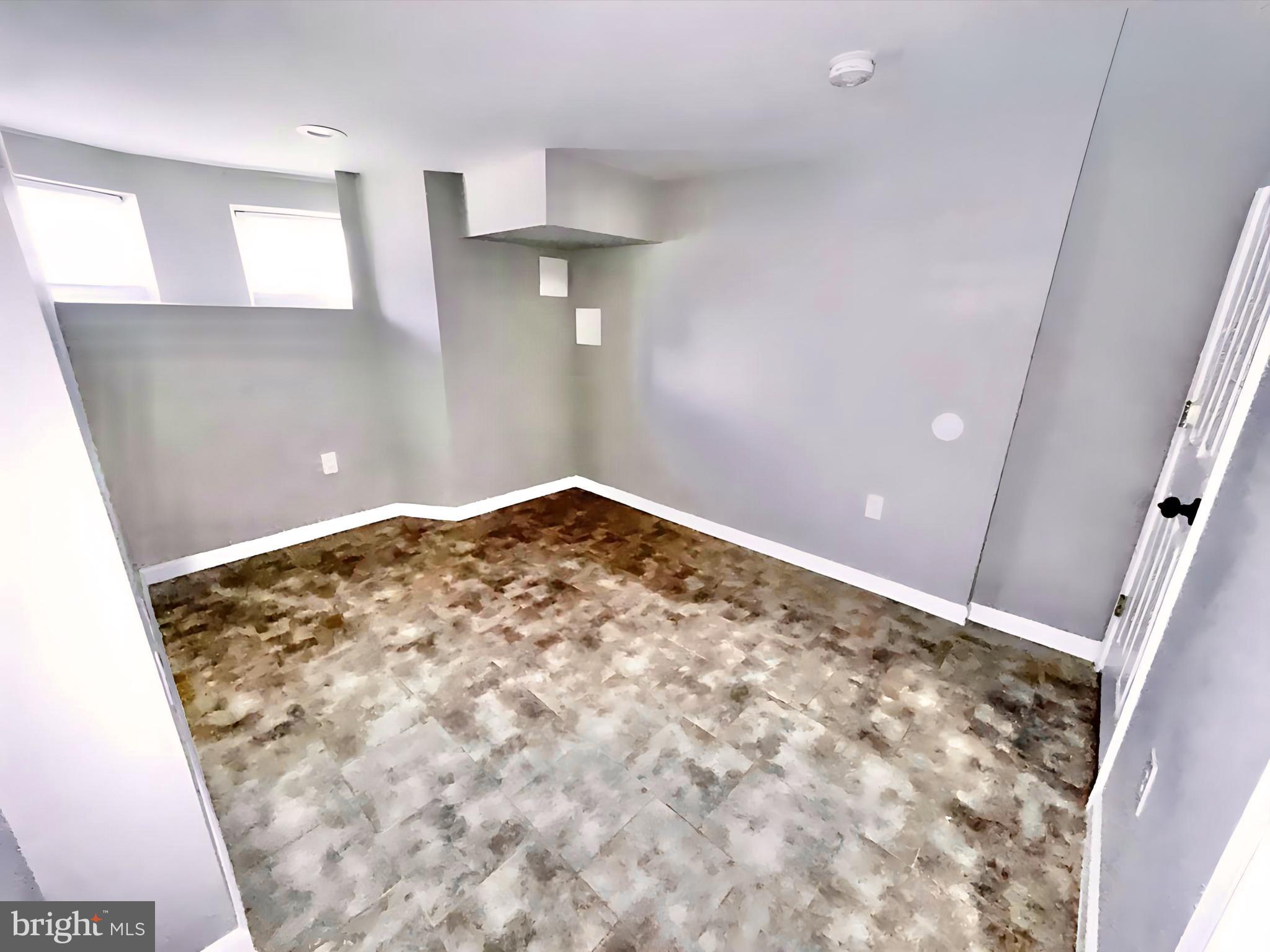 624 North Payson Street Baltimore, MD 21217 - Photo 7 of 8 a view of empty room