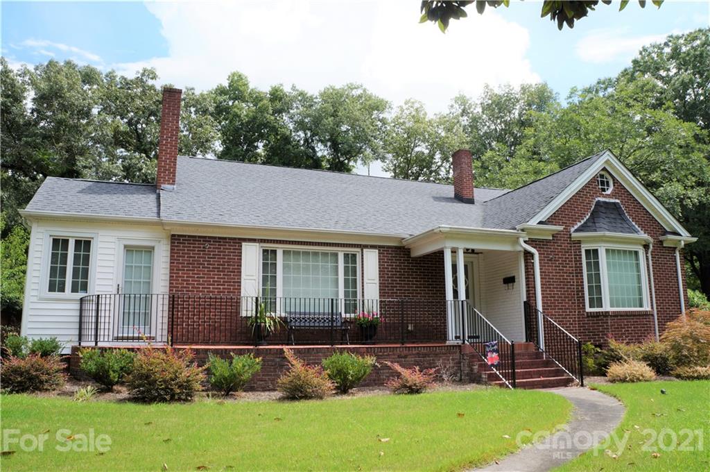 413 Gillsbrook Road Lancaster, SC 29720 - Photo 1 of 33 Gallery Image 1