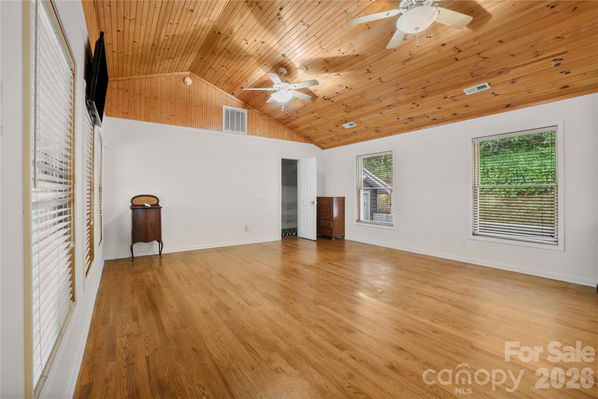 645 West Fork Creek Road Saluda, NC 28773 - Photo 11 of 48