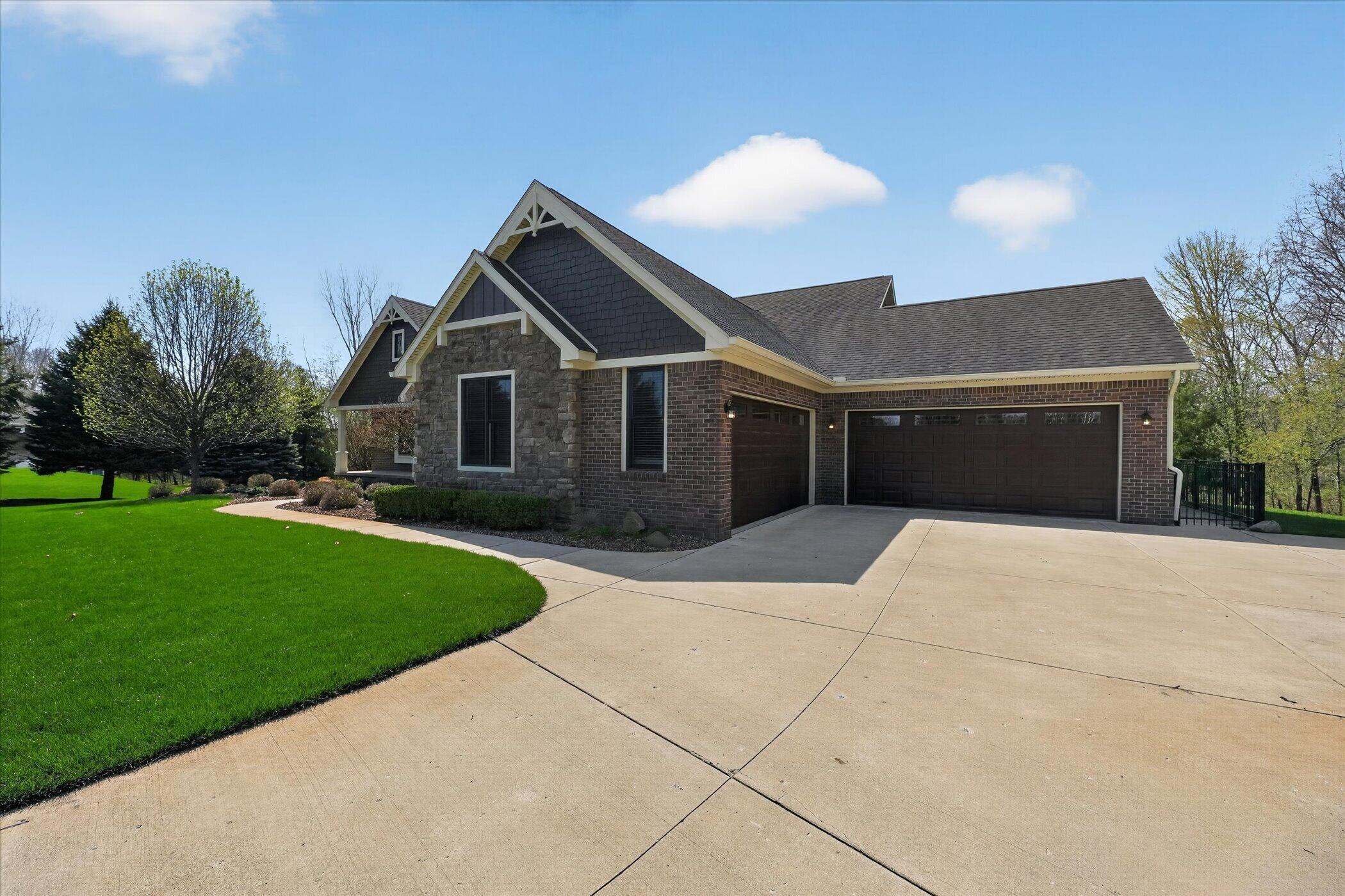 3790 Timber Green Court Howell, MI 48843 - Photo 4 of 85 03-3790-Timber-Green-Ct-Windowstill