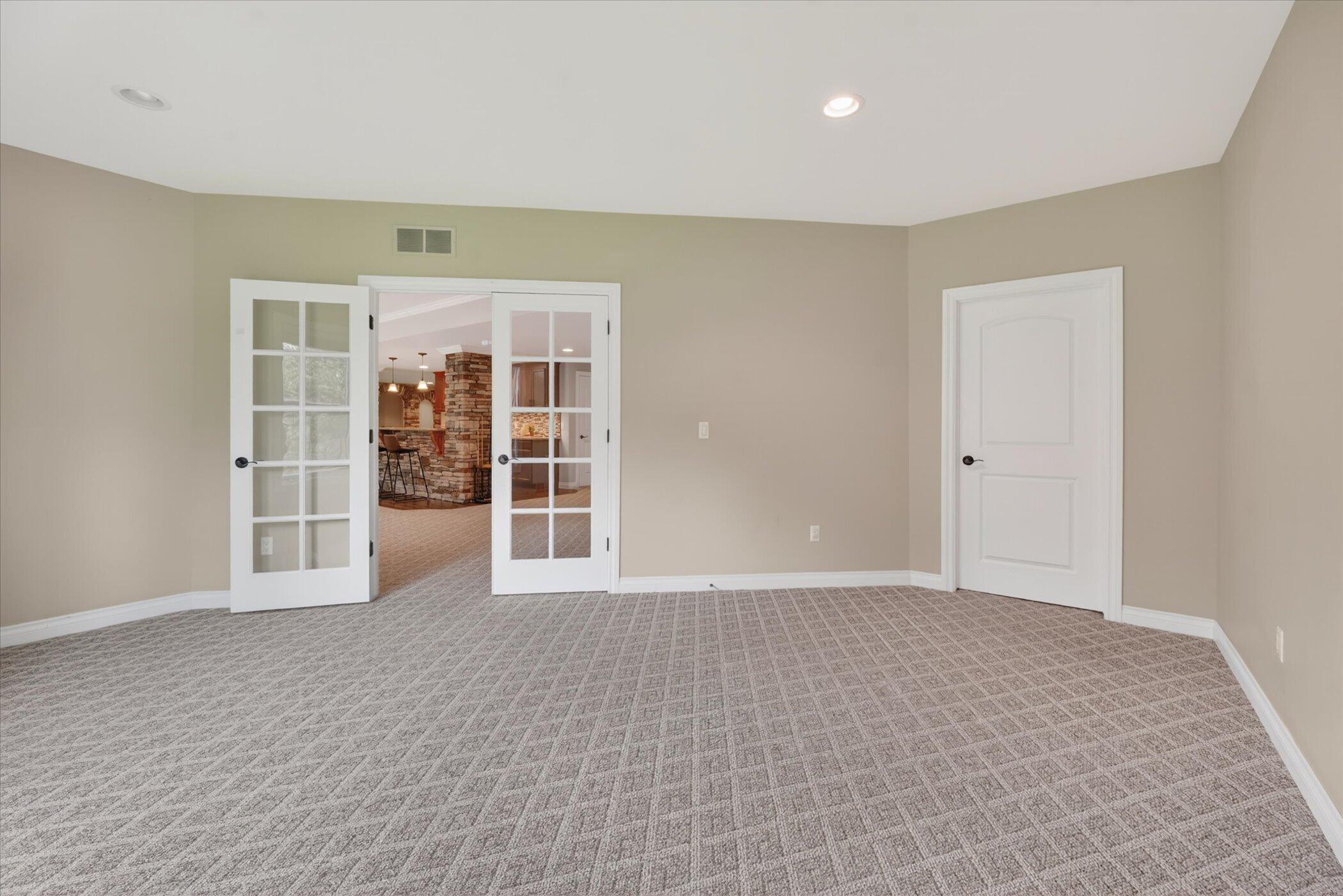 3790 Timber Green Court Howell, MI 48843 - Photo 54 of 85 33-3790-Timber-Green-Ct-Windowstill
