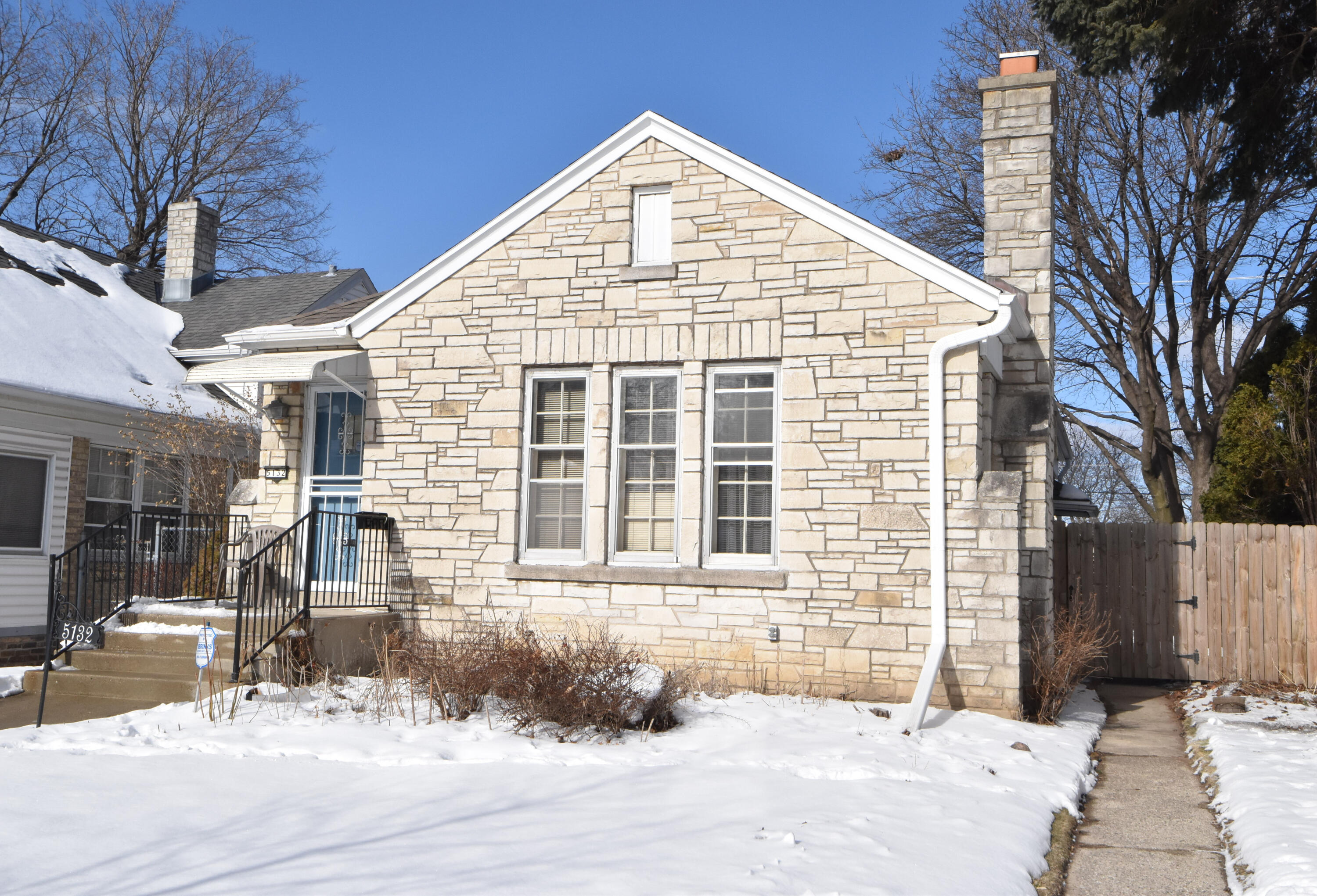 5132 West Townsend Street Milwaukee, WI 53216 - Photo 26 of 26 Front