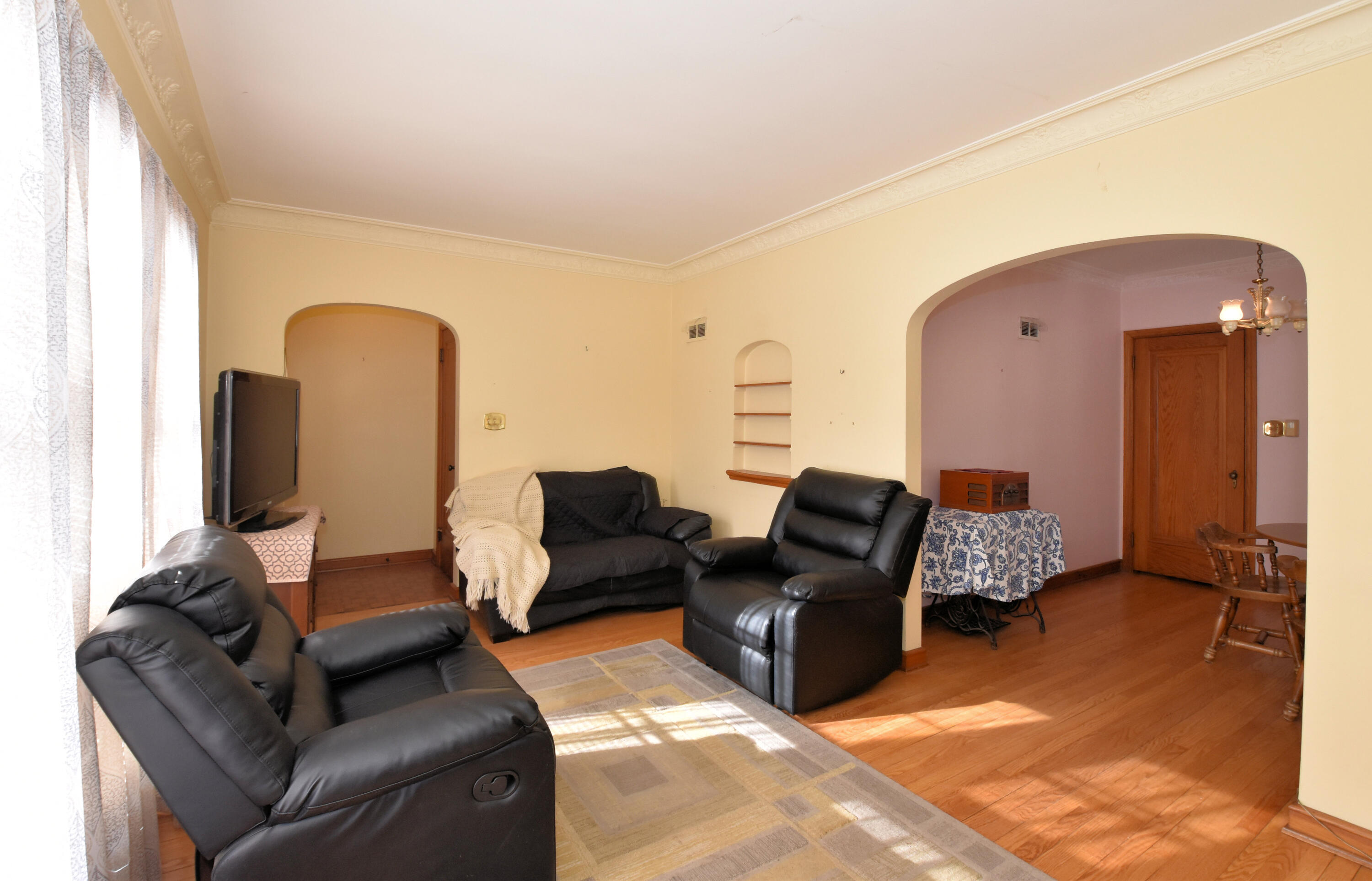 5132 West Townsend Street Milwaukee, WI 53216 - Photo 6 of 26 Archways