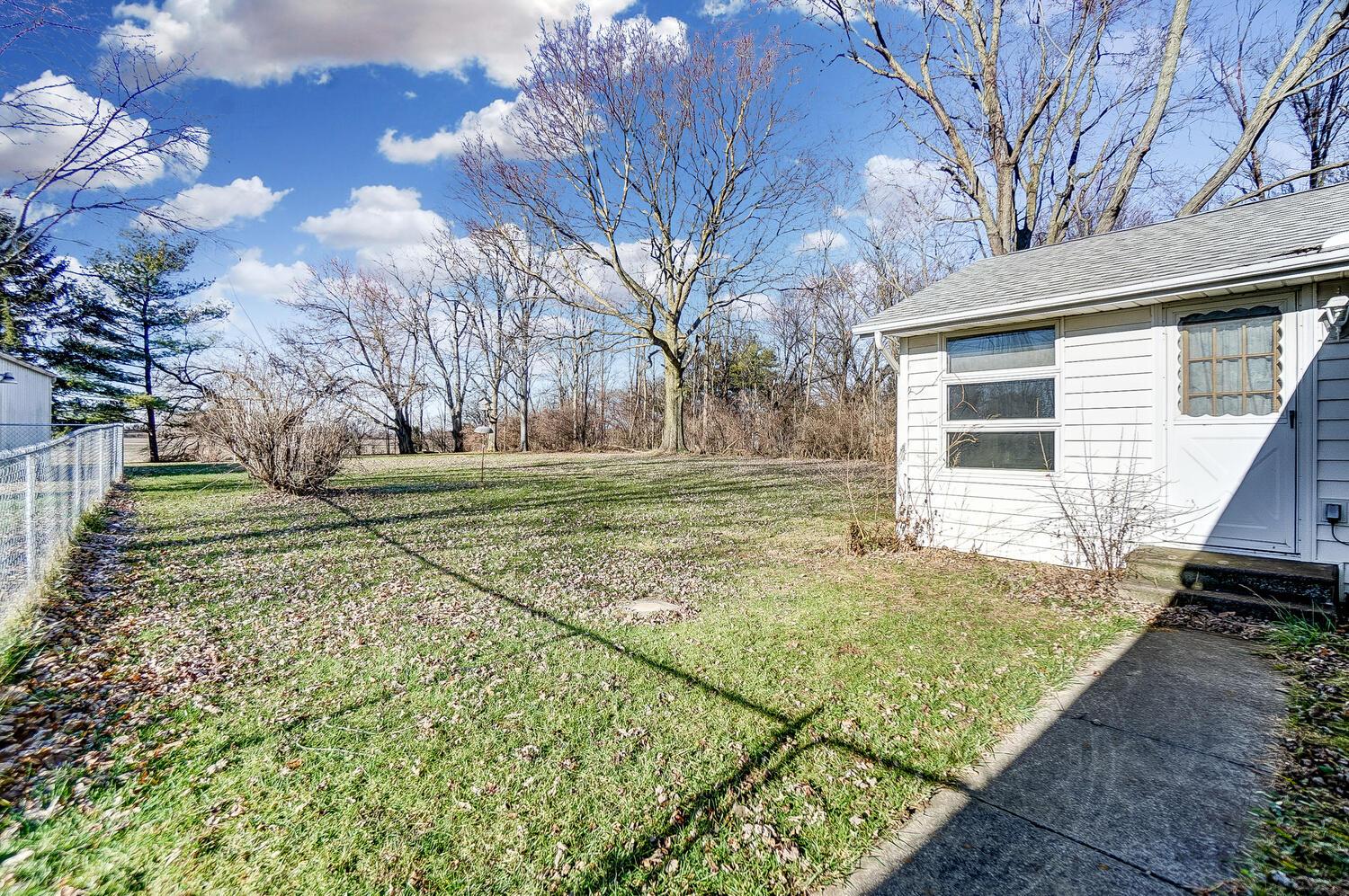 165 Amity Road Galloway, OH 43119 - Photo 38 of 53 50032159-038_web