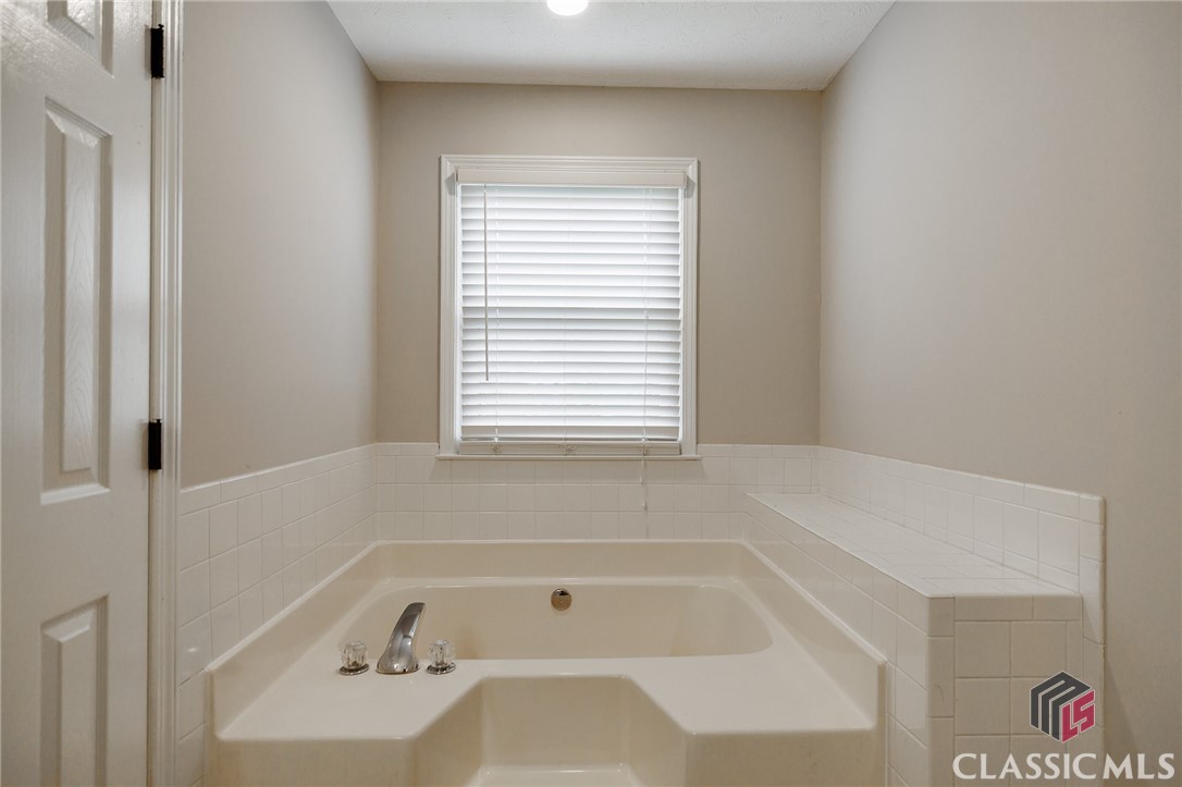 870 Rutherford Drive Dacula, GA 30019 - Photo 23 of 62 Gallery Image 23