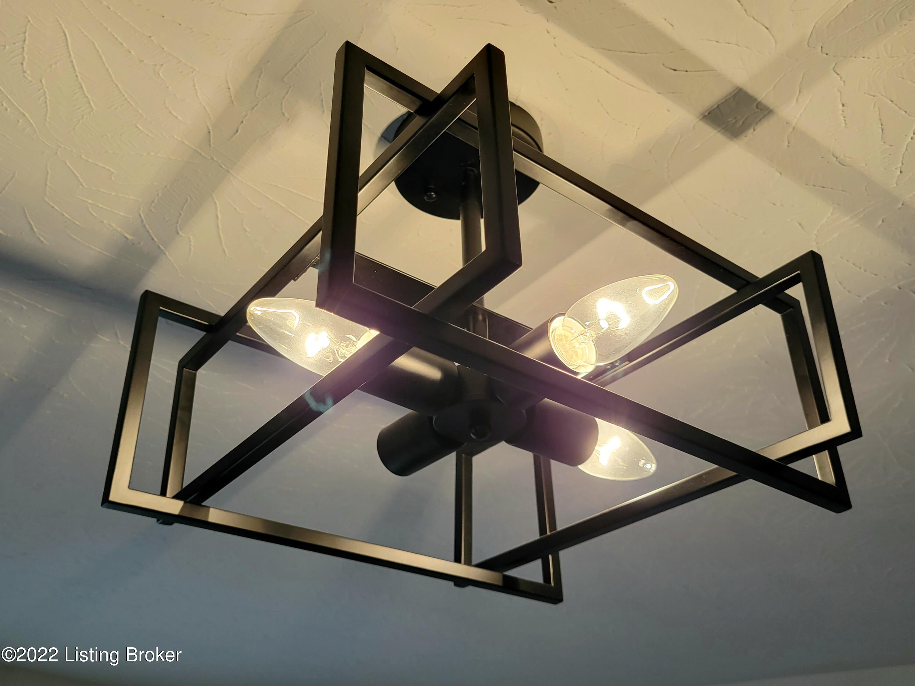 6712 Terry Road Louisville, KY 40258 - Photo 23 of 52 Kitchen Lighting