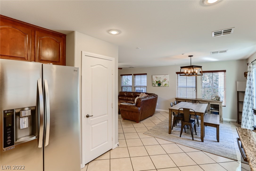 685 Monument Point Street Henderson, NV 89002 - Photo 9 of 27 Gallery Image 9