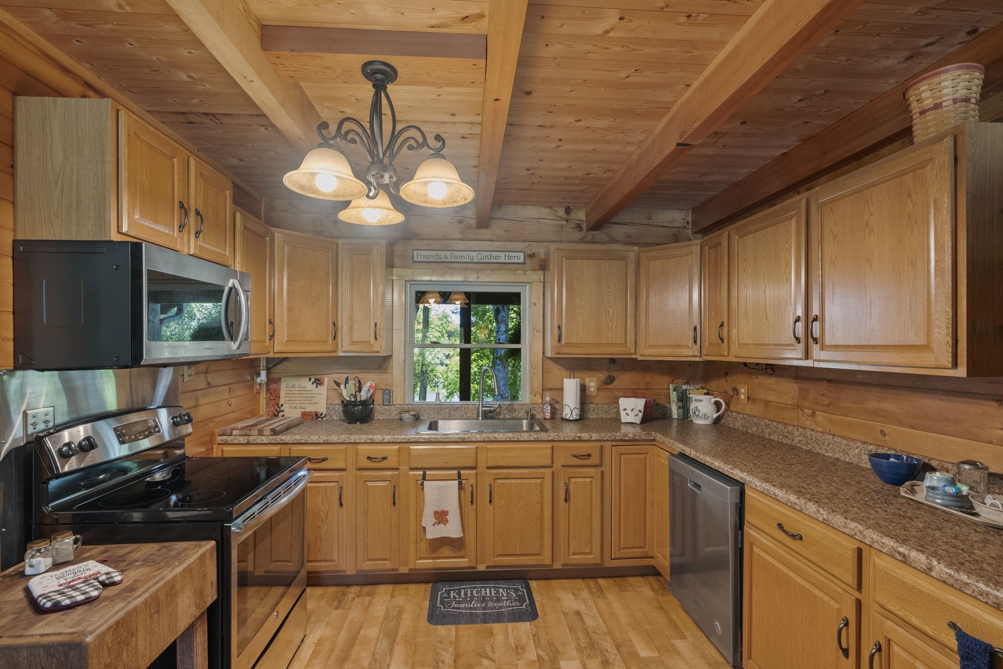 546 Hiwassee Road Lebanon, TN 37087 - Photo 26 of 67 a kitchen with a sink cabinets and window