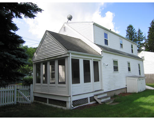 89 Hartwell Road Bedford, MA 01730 - Photo 12 of 14 Gallery Image 12