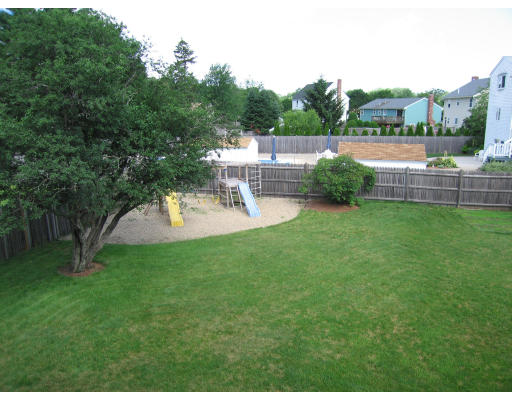 89 Hartwell Road Bedford, MA 01730 - Photo 13 of 14 Gallery Image 13