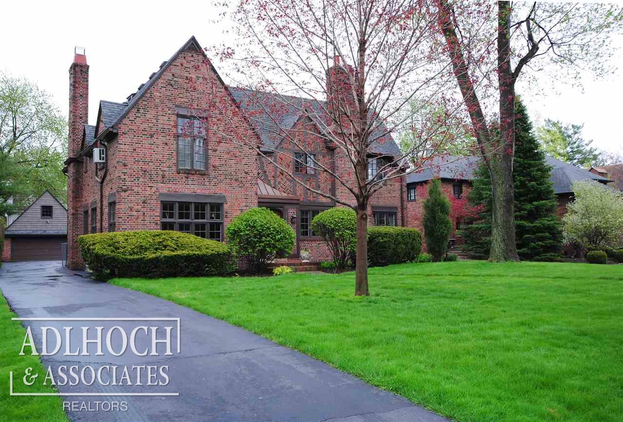 1328 Berkshire Road Grosse Pointe, MI 48230 - Photo 2 of 27