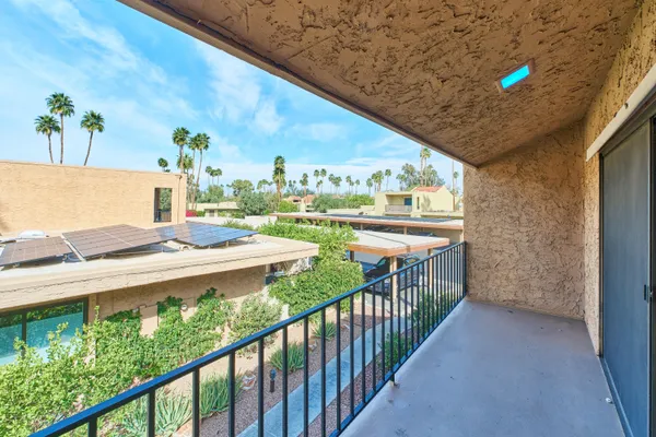 $2,850 | 2420 Los Coyotes Drive, Palm Springs, CA 92264