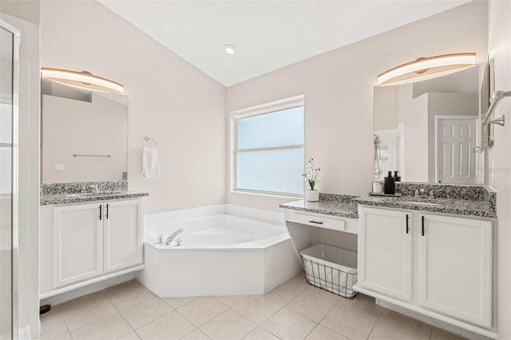328 View Court Apopka, FL 32703 - Photo 25 of 40