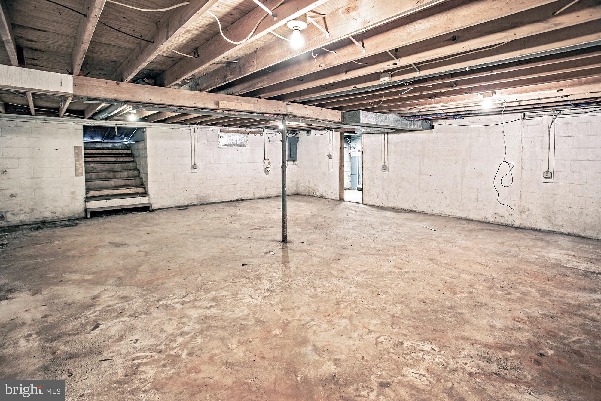 93 Jericho Road Salem, NJ 08079 - Photo 22 of 33 a view of an empty room