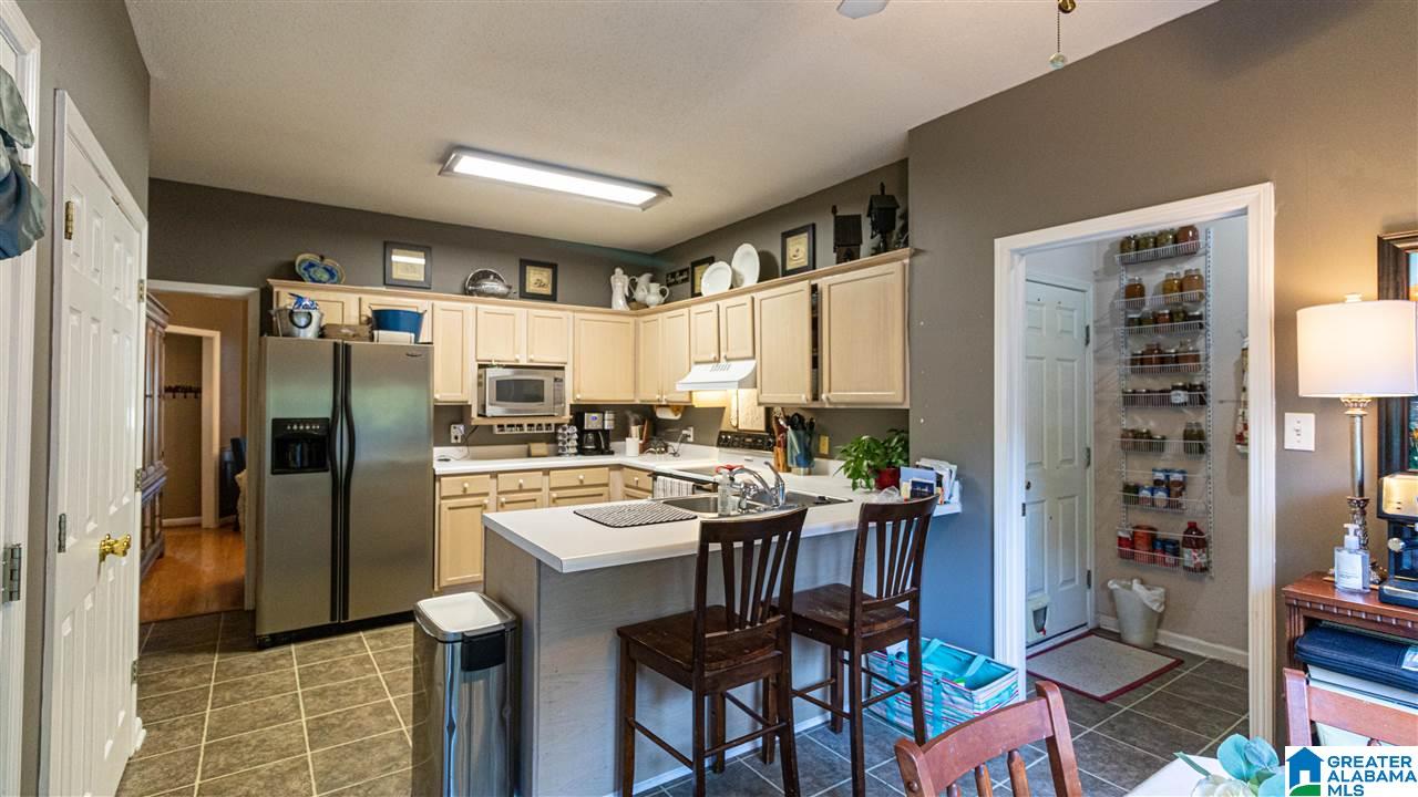116 Crestmont Lane Pelham, AL 35124 - Photo 13 of 24