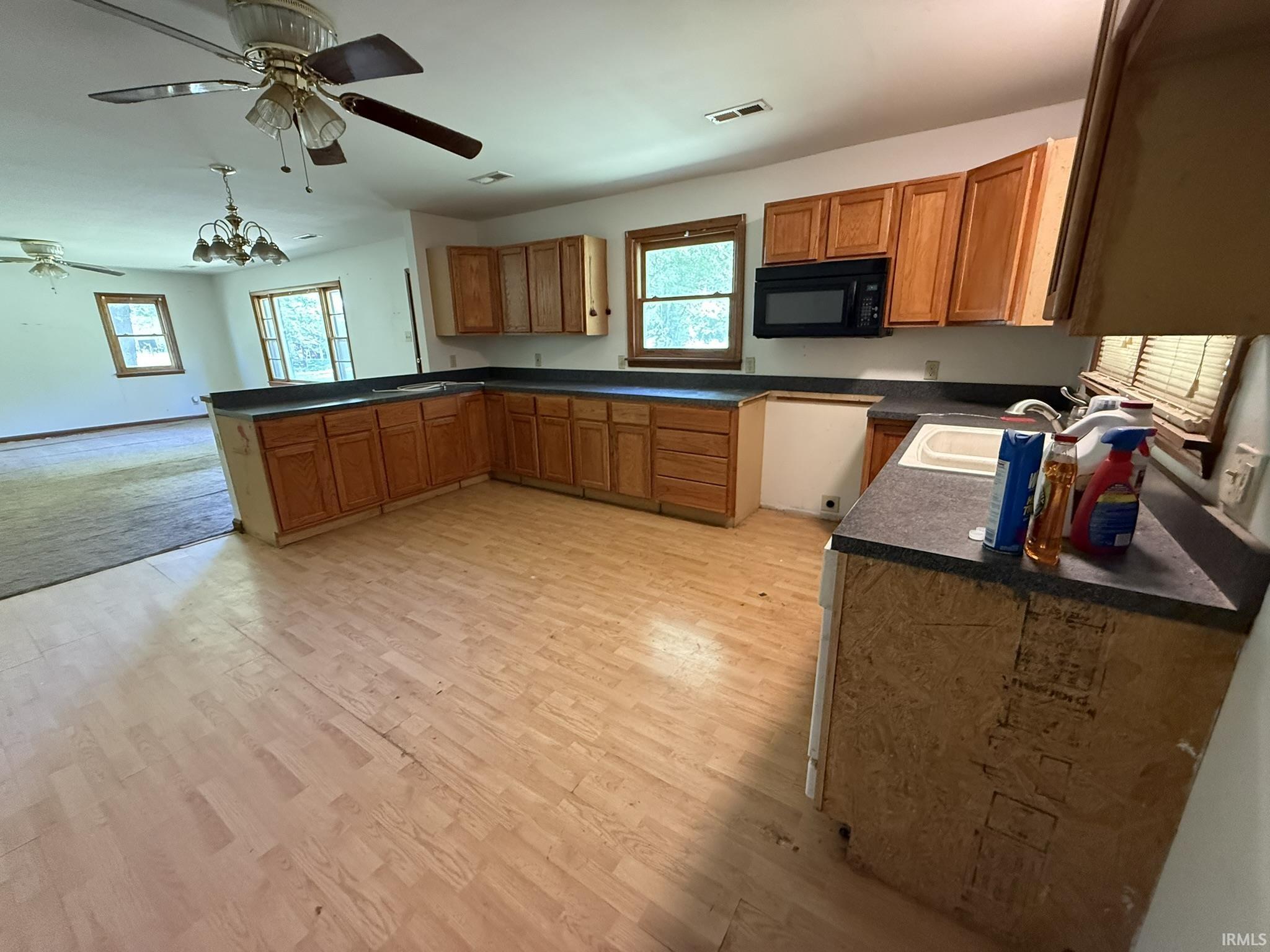 422 Old Plank Road Boonville, IN 47601 - Photo 5 of 18