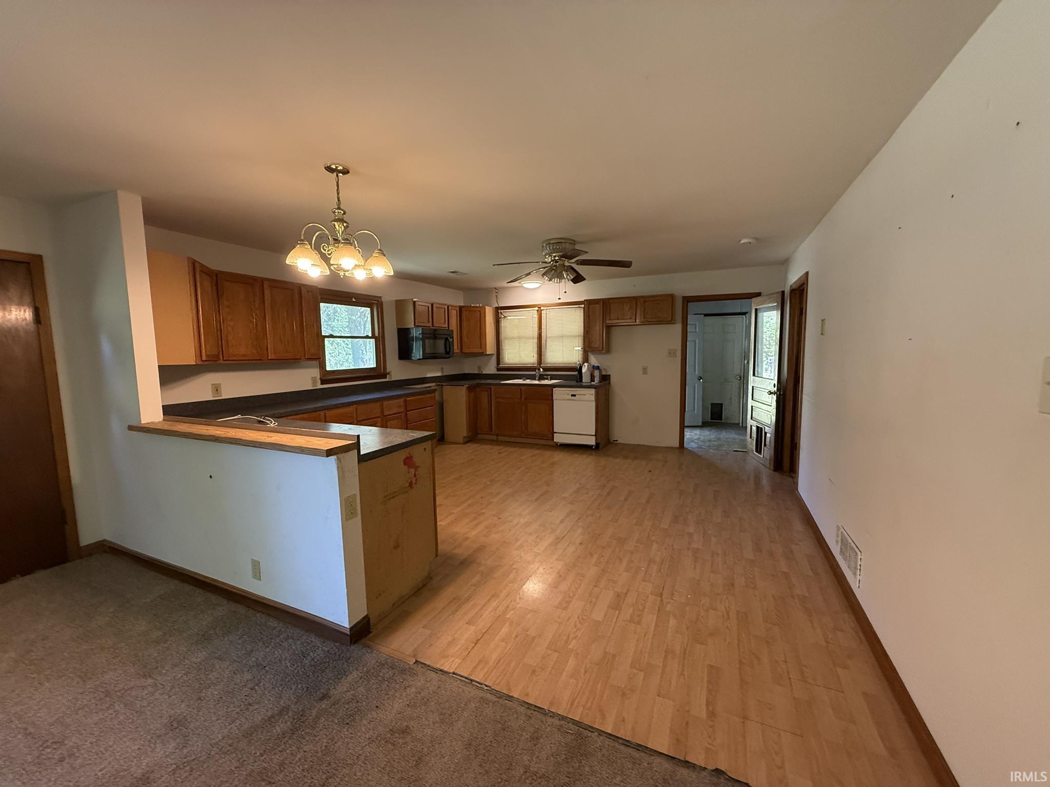 422 Old Plank Road Boonville, IN 47601 - Photo 7 of 18