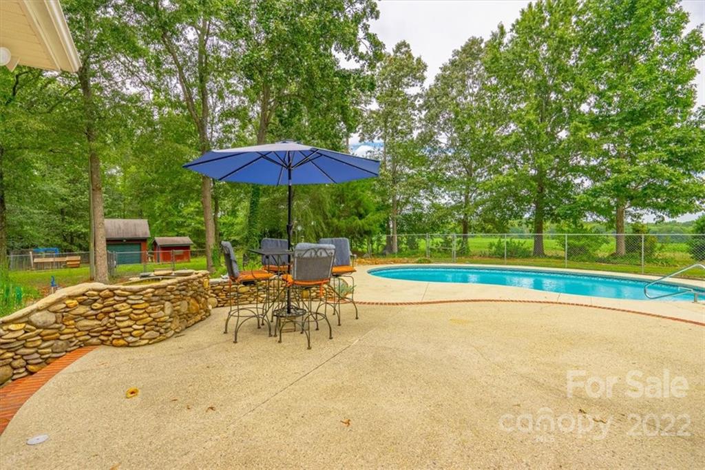 5112 Dudley Road Monroe, NC 28112 - Photo 3 of 39
