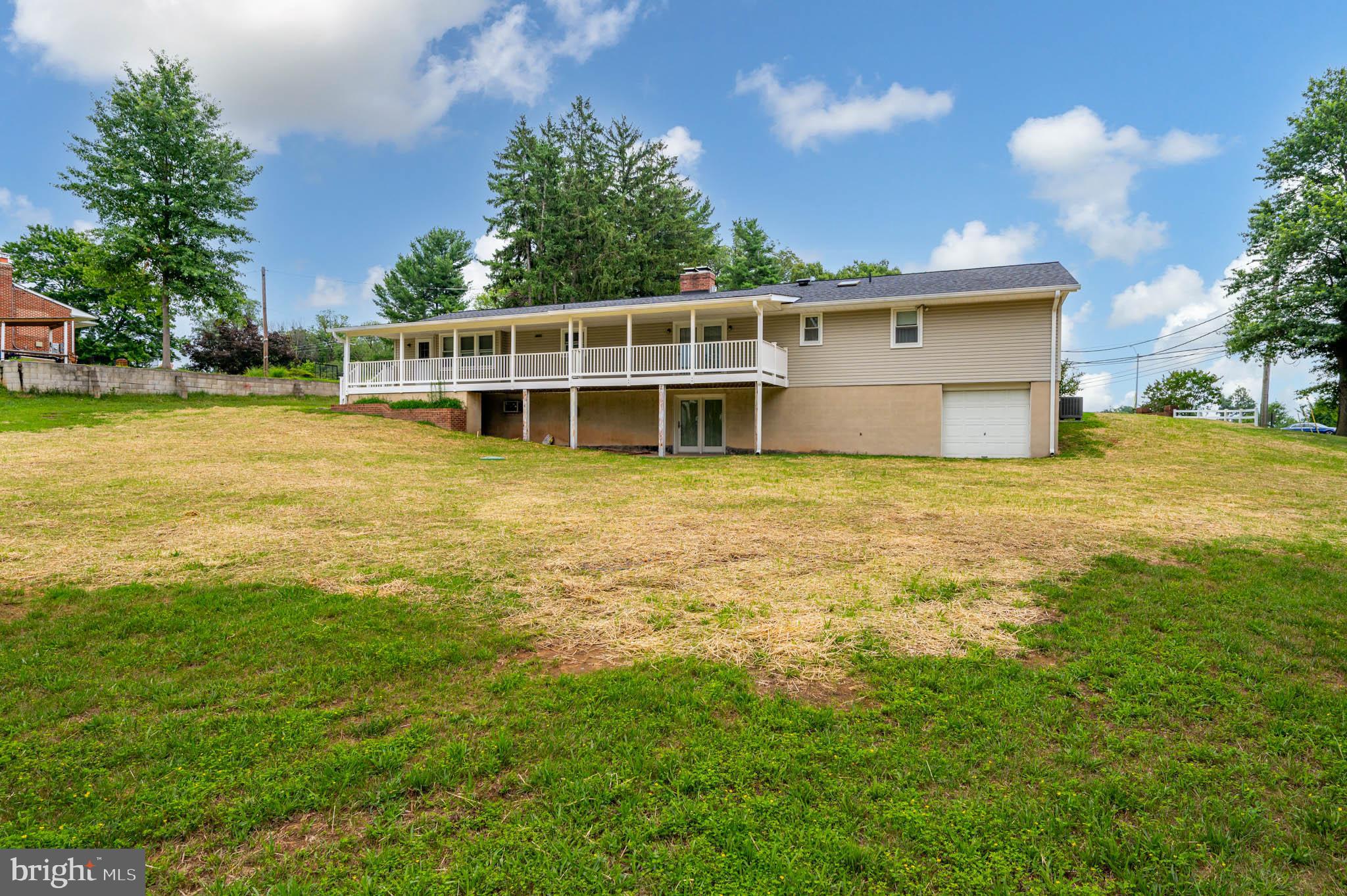 4900 Ilchester Road Ellicott City, MD 21043 - Photo 37 of 42