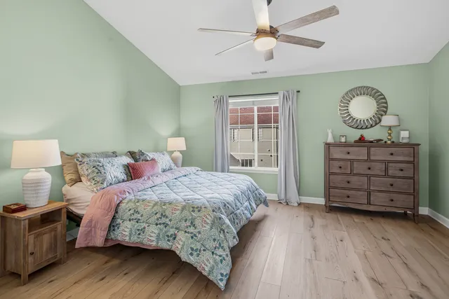 $289,990 | 1436 New Haven Drive, Cary, IL 60013