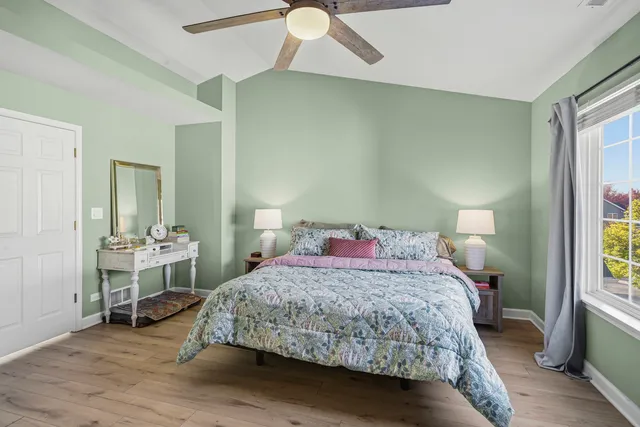 $289,990 | 1436 New Haven Drive, Cary, IL 60013