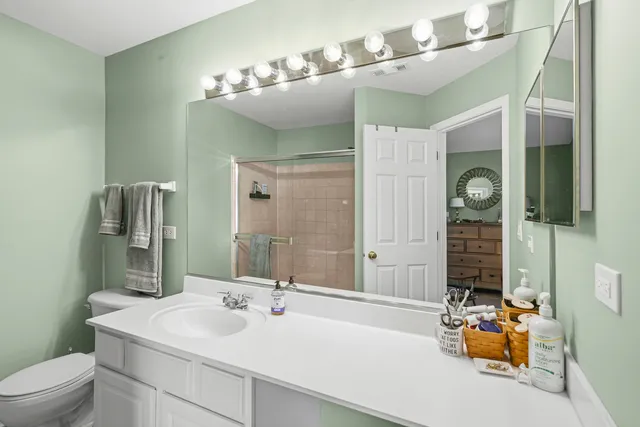 $289,990 | 1436 New Haven Drive, Cary, IL 60013