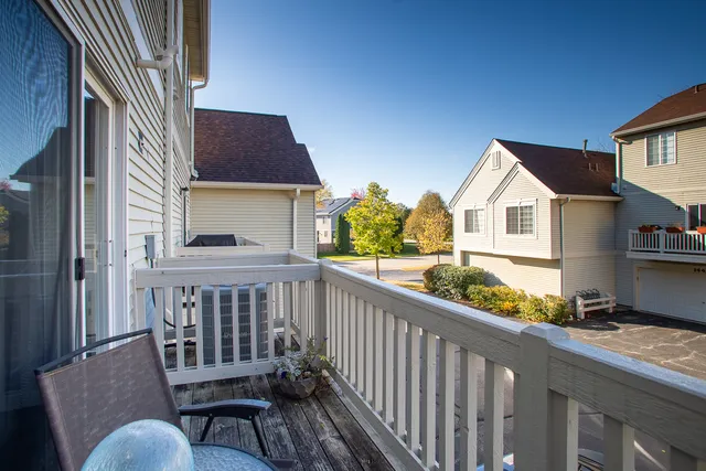 $289,990 | 1436 New Haven Drive, Cary, IL 60013